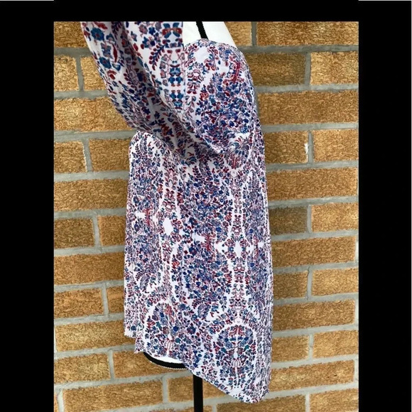 Rebecca Taylor
3/4 Sleeve Split Neck PaisleyBlouse - Picture 9 of 12